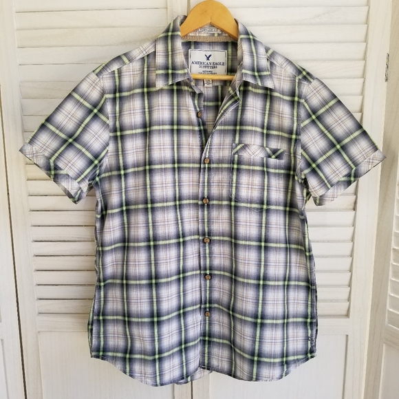 American Eagle Outfitters Other - American Eagle Plaid Short Sleeve Shirt Large